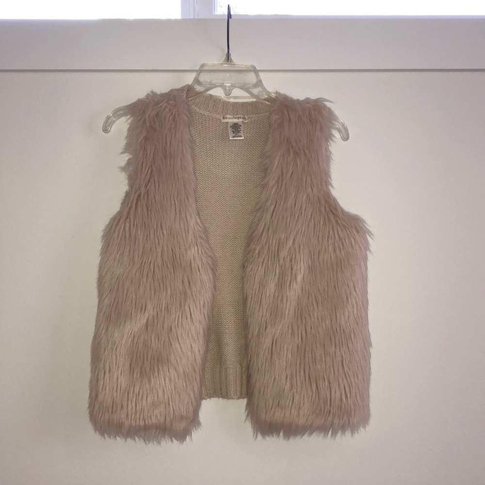 Casual faux fur vest